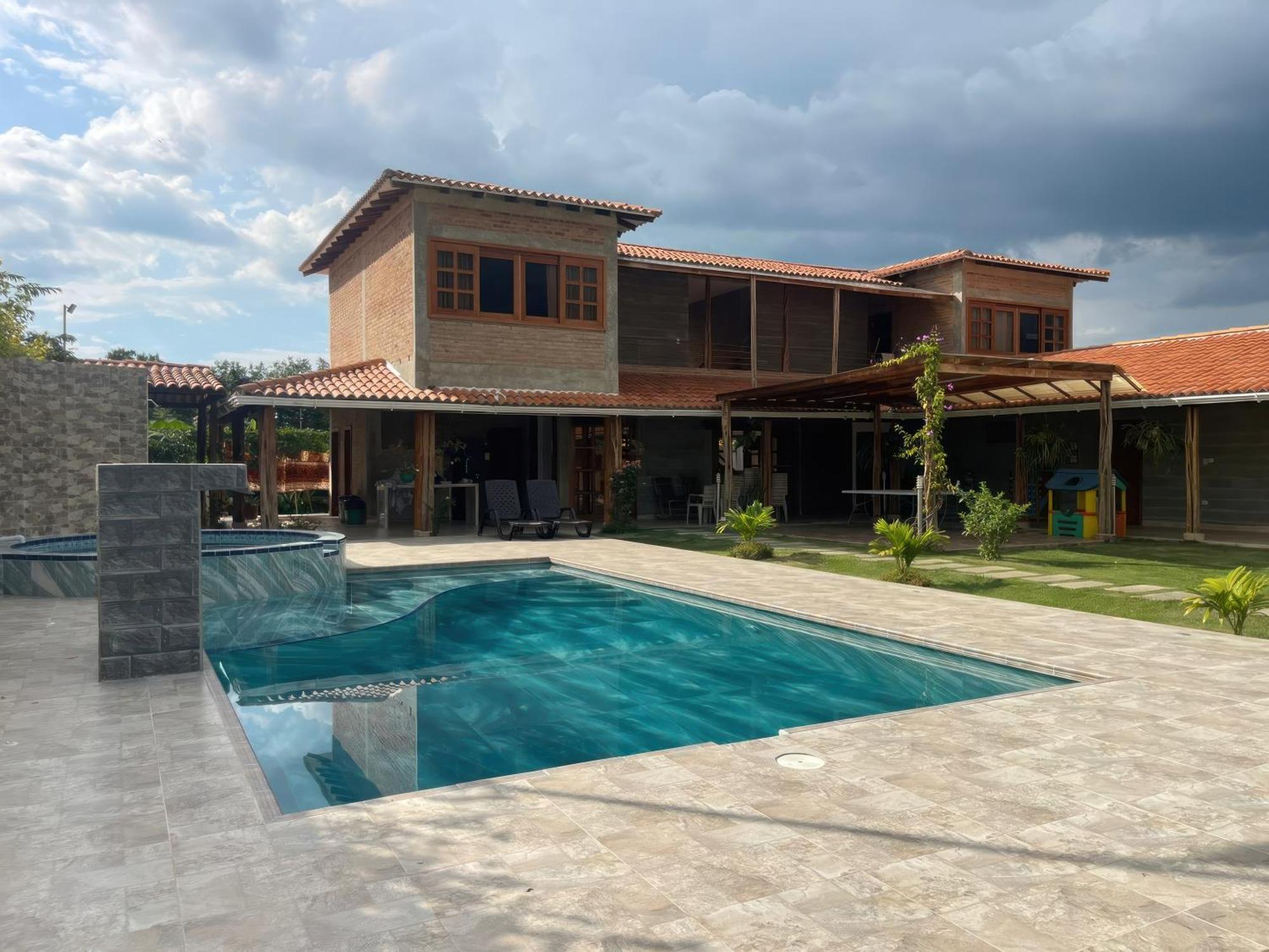 Finca Hotel Casa Lupe En Santa Elena El Cerrito Exterior photo
